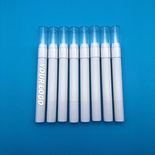 Najnowsze blogi firmy Minimalistyczna dwukolorowa rurka z tworzyw sztucznych do kremów matte lip liner